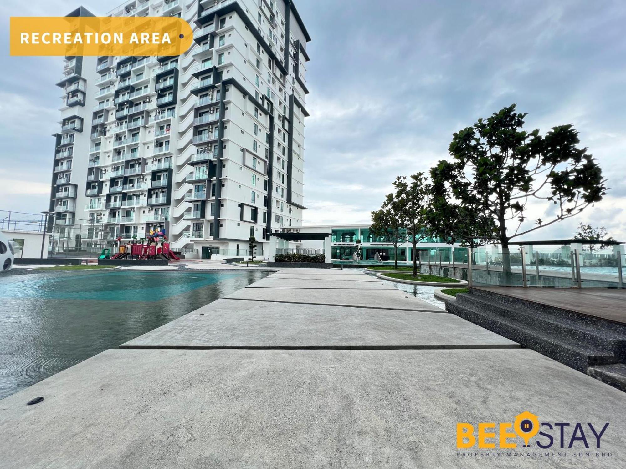 Apartamento New Listing Klang With Netflix Wifi Swimming Pool View Exterior foto