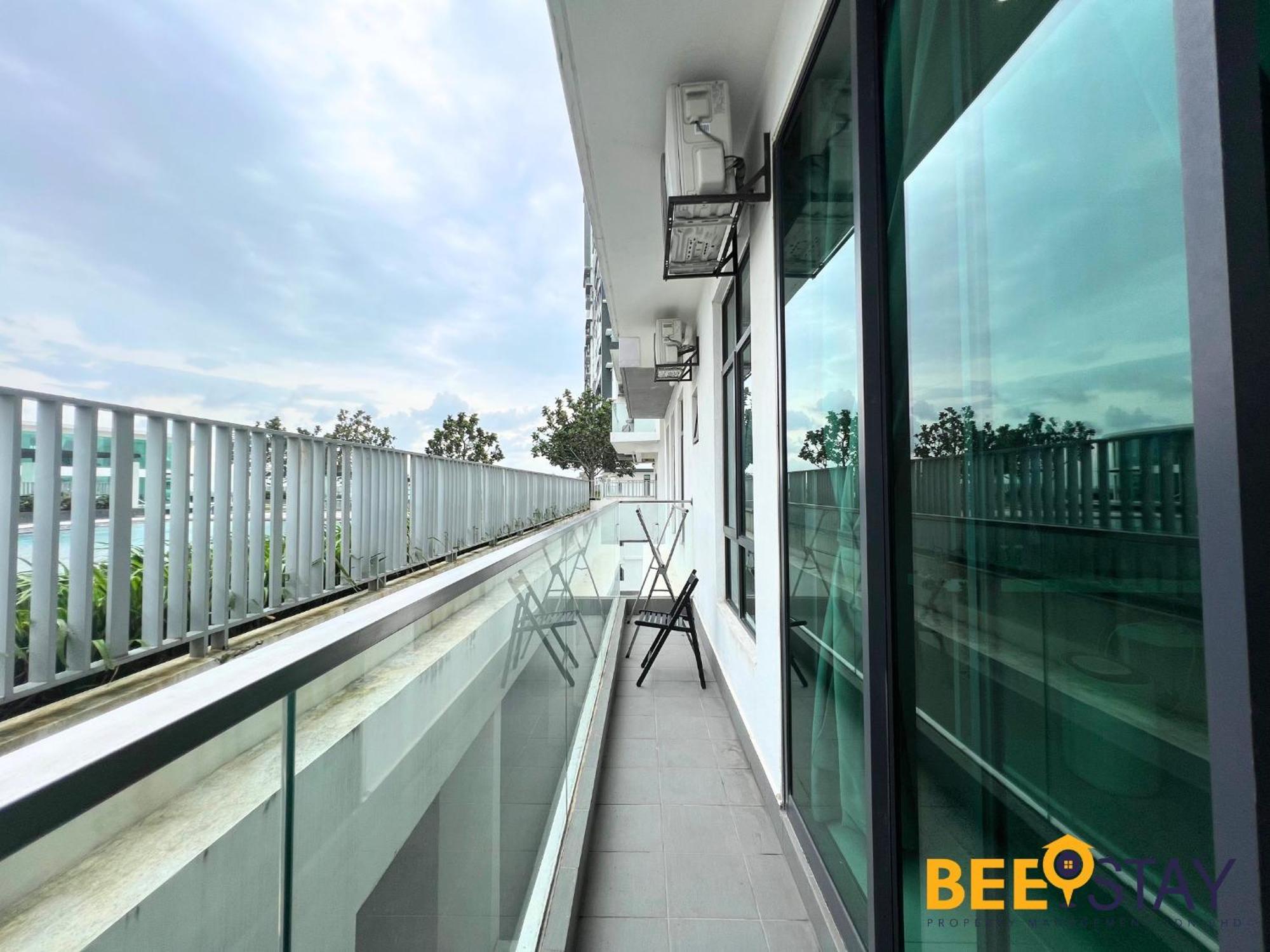 Apartamento New Listing Klang With Netflix Wifi Swimming Pool View Exterior foto
